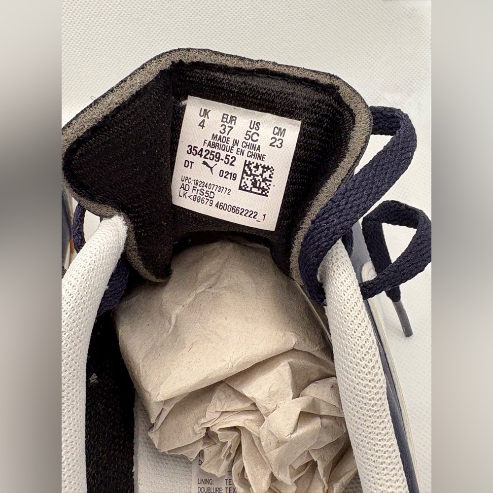 Puma Boy's Navy Sneakers ***NEVER WORN - Picture 7 of 8